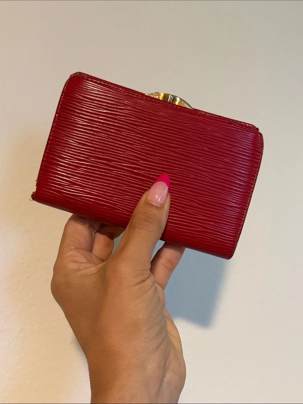 Louis Vuitton Red Epi Porte monnaie billets viennois kiss lock Wallet